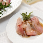 carpaccio z karpia - Zagroda Grabownica - wyróżnienie