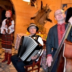 Łodyna, pensjonat Dębowa Gazdówka - wieczór 4 kultur - polskiej, ukraińskiej, łemkowskiej i słowackiej
