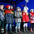 Występ dzieci ze szkoły podstawowej w Sułowie