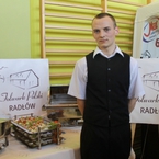 Stoisko restauracji Folwark Polski w Radłowie
