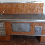 Nowoczesna przetwórnia nie może się jednak obejść bez tradycyjnej kuchni - to jej przetwory zawdzięczają wybory smak!