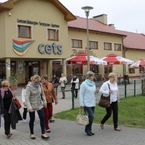 Spacer po Krośnicach, zwiedzanie CETS i Schroniska Młodzieżowego